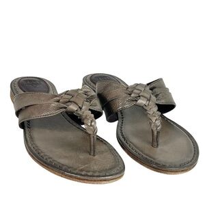 Frye Carson Leather Twisted Thong Sandals in Brown size 8M